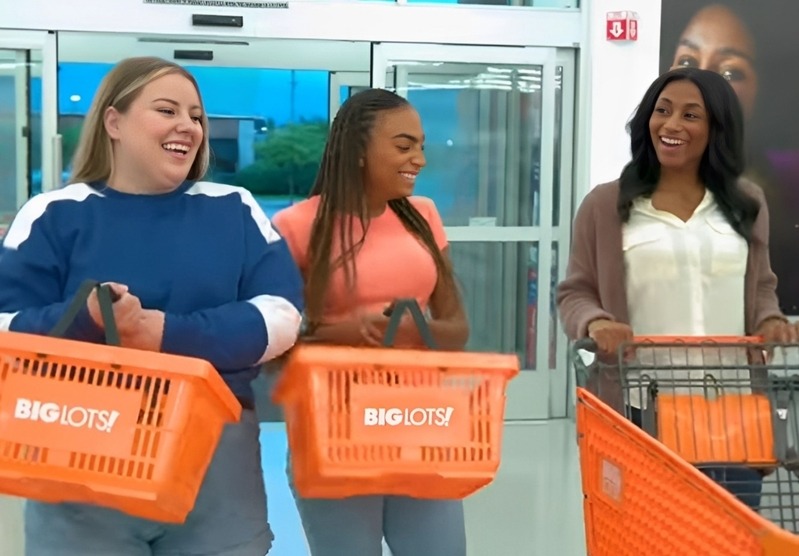 Taylor Sustersic in Big Lots: Back to Campus Commercial
